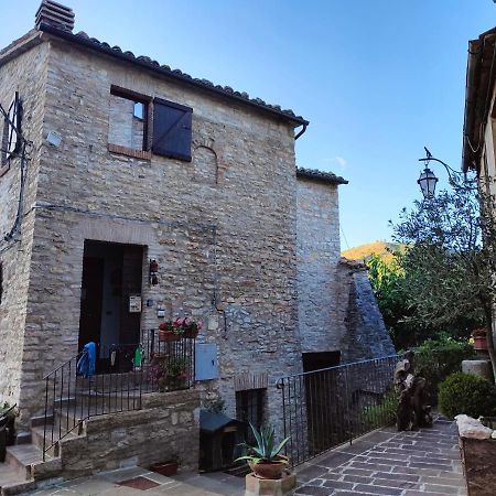 B&B Bivacco Frasassi Climbing & Trail Running House Genga  Kültér fotó
