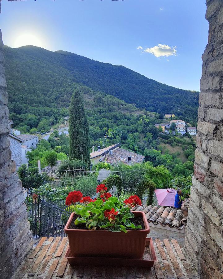 B&B Bivacco Frasassi Climbing & Trail Running House Genga  Kültér fotó