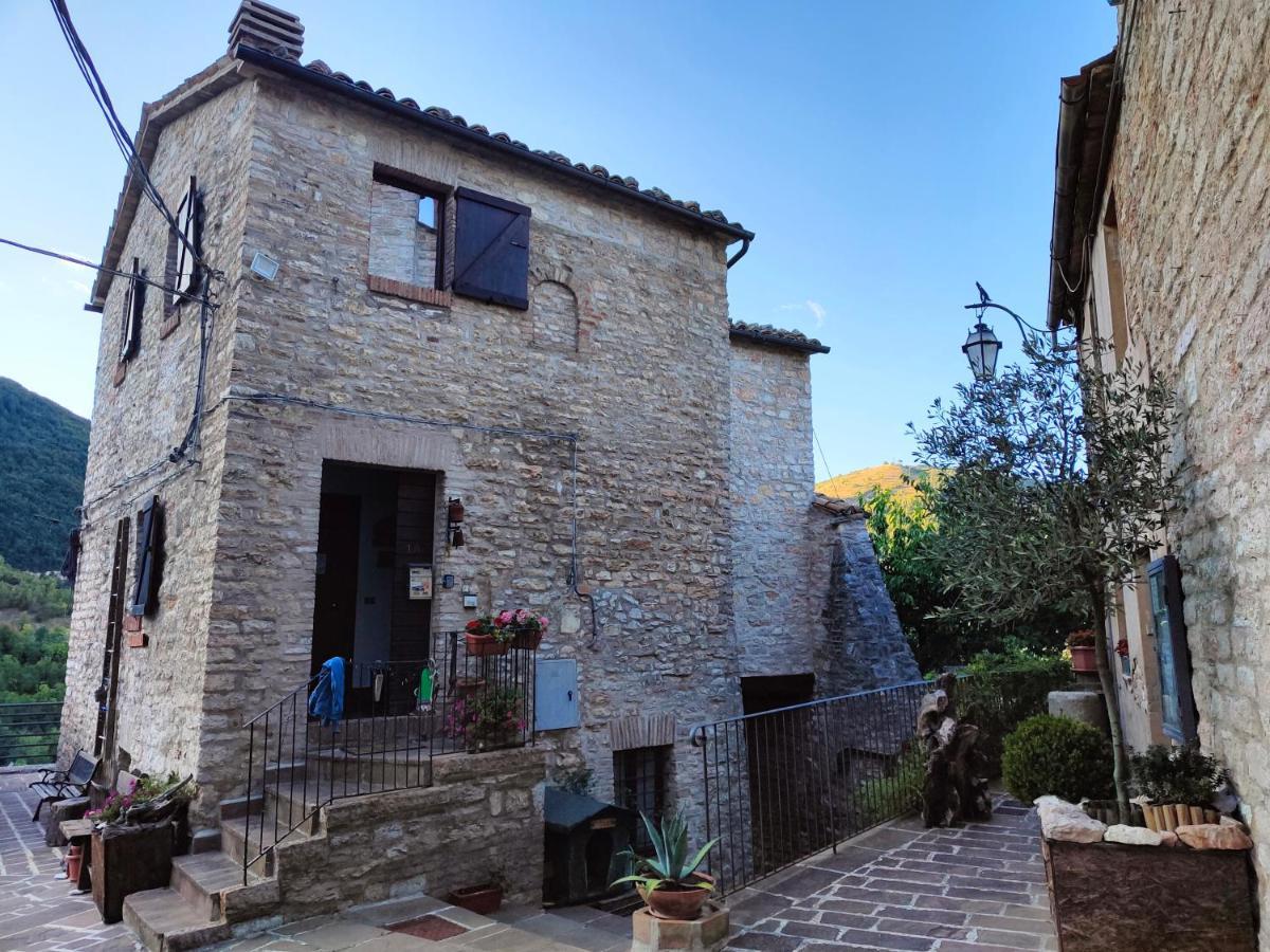 B&B Bivacco Frasassi Climbing & Trail Running House Genga  Kültér fotó