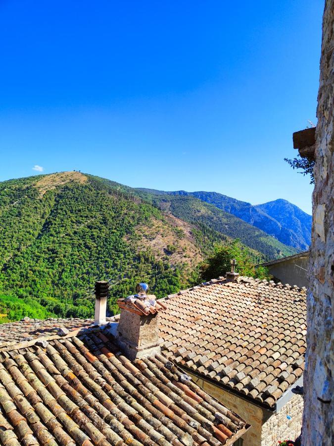 B&B Bivacco Frasassi Climbing & Trail Running House Genga  Kültér fotó