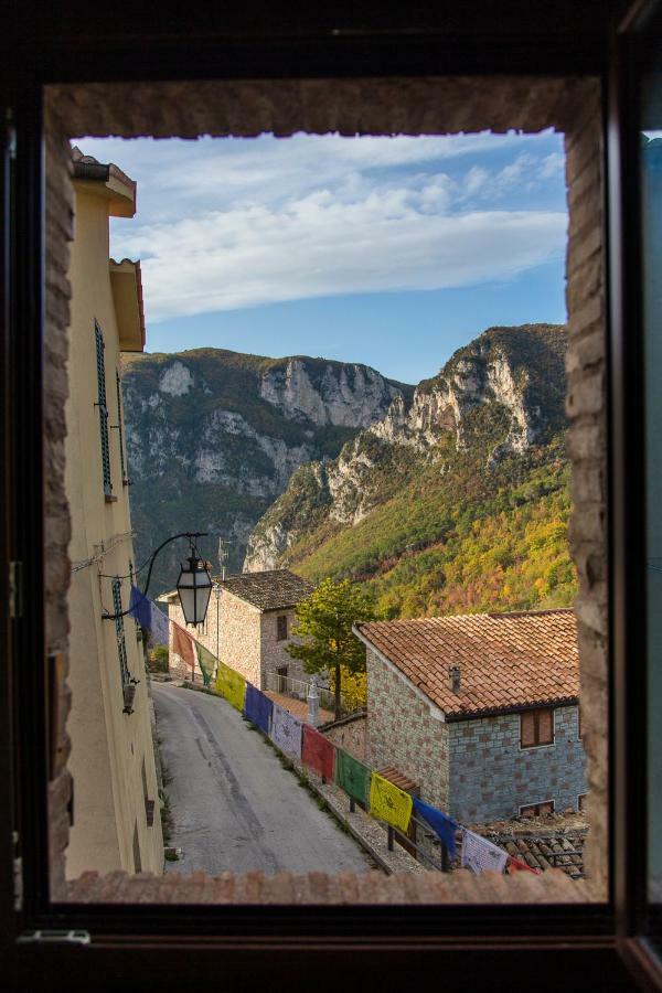 B&B Bivacco Frasassi Climbing & Trail Running House Genga  Kültér fotó